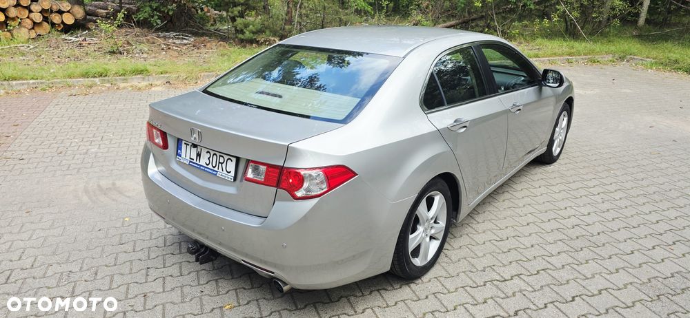 Honda Accord 2.0 Lifestyle - 31