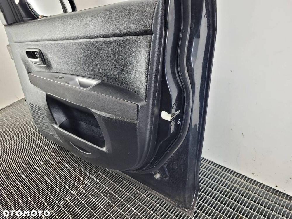 DRZWI PRZÓD PRAWE MAZDA 2 DY 717V Ebonyschwarz Metallic ORYGINAŁ KOMPLETNE - 15
