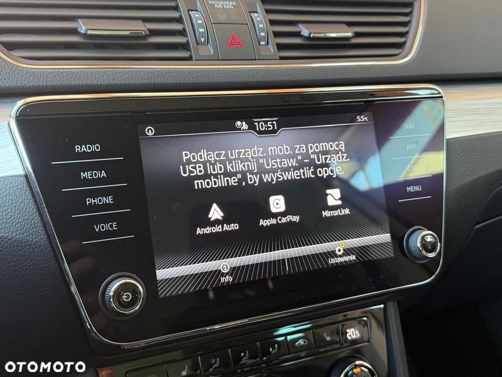 Skoda Superb 2.0 TSI Ambition DSG - 26