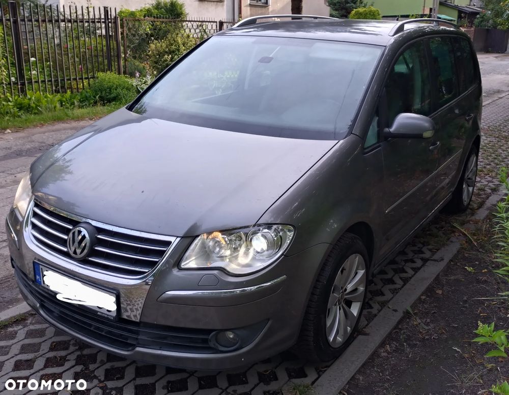 Volkswagen Touran - 3
