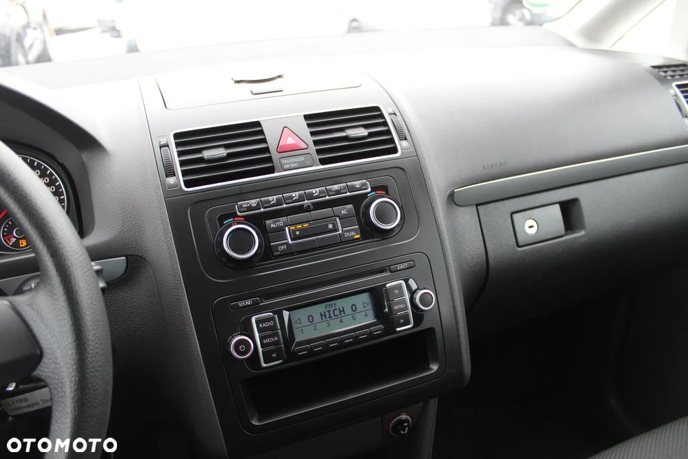 Volkswagen Touran 1.6 TDI DPF BlueMot Trendline - 8