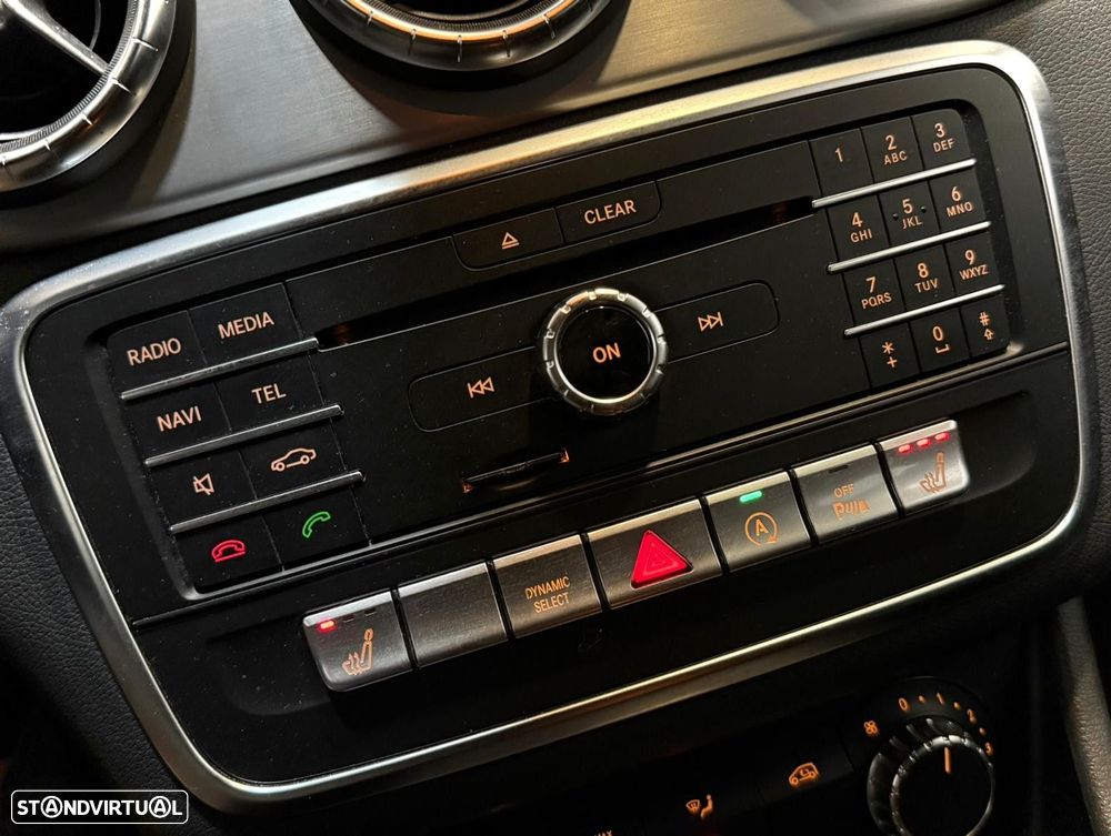 Mercedes-Benz CLA 180 - 21