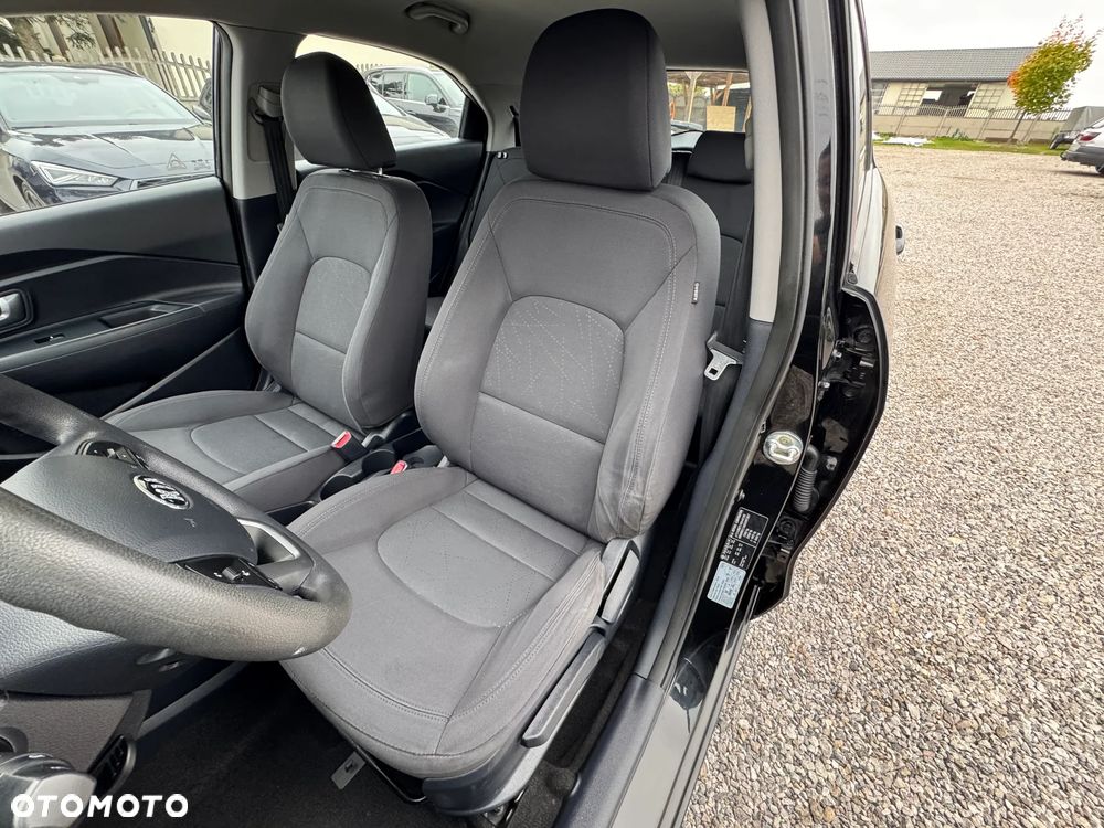 Kia Rio - 11