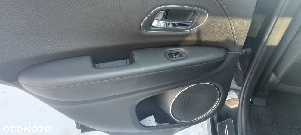 Honda HR-V 1.5 Executive (ADAS / Connect+) CVT - 4