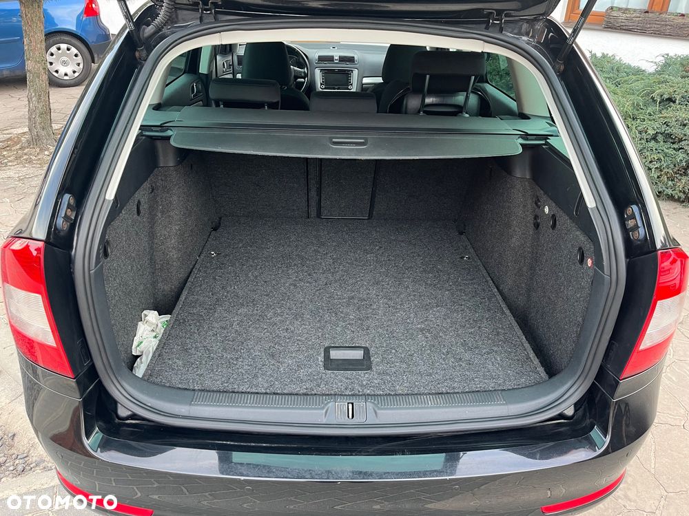 Skoda Octavia 1.8 TSI DSG Elegance - 11