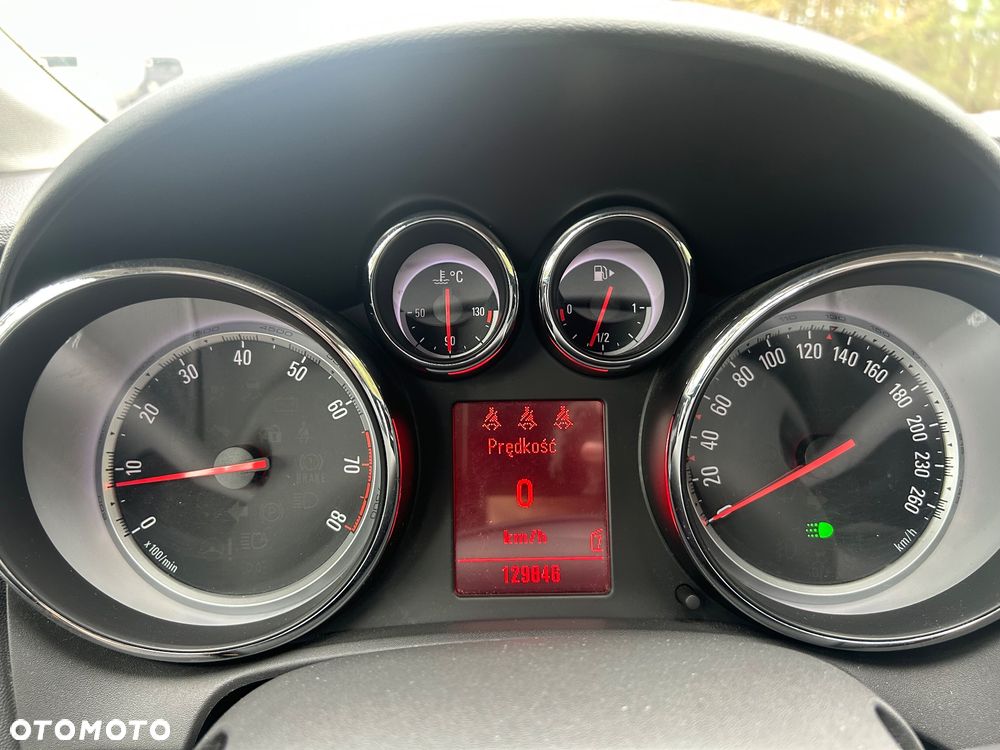 Opel Astra 1.4 T Sport - 12