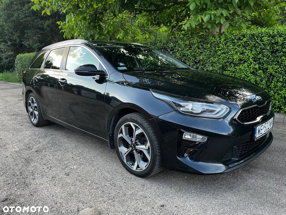 Kia Ceed - 1