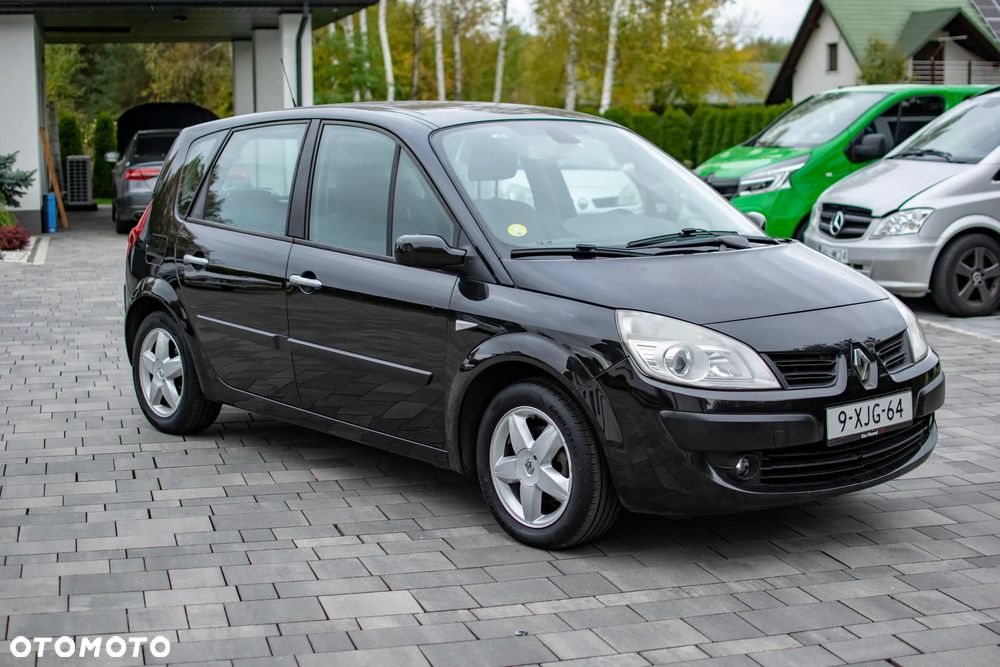 Renault Scenic - 31