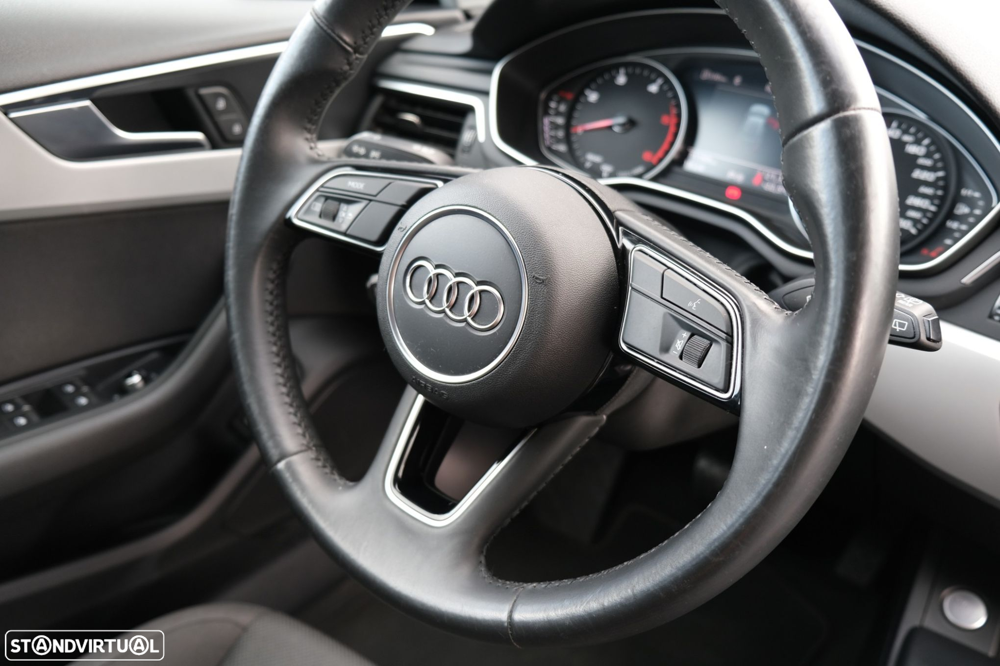 Audi A4 Avant 35 TDI Advanced S tronic - 22