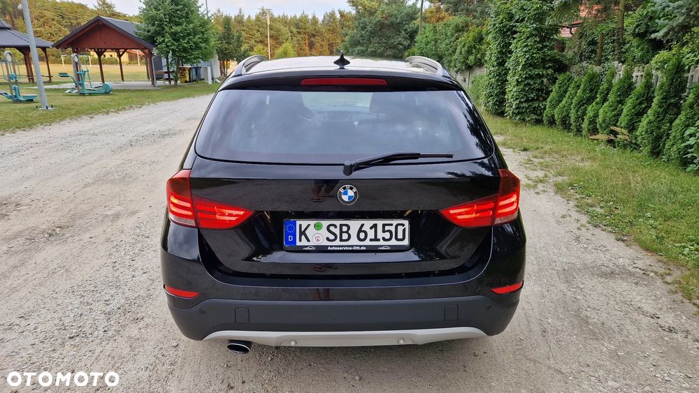 BMW X1 sDrive18i xLine - 4