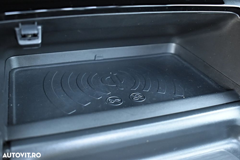 Peugeot 2008 PureTech 130 EAT8 Allure - 29