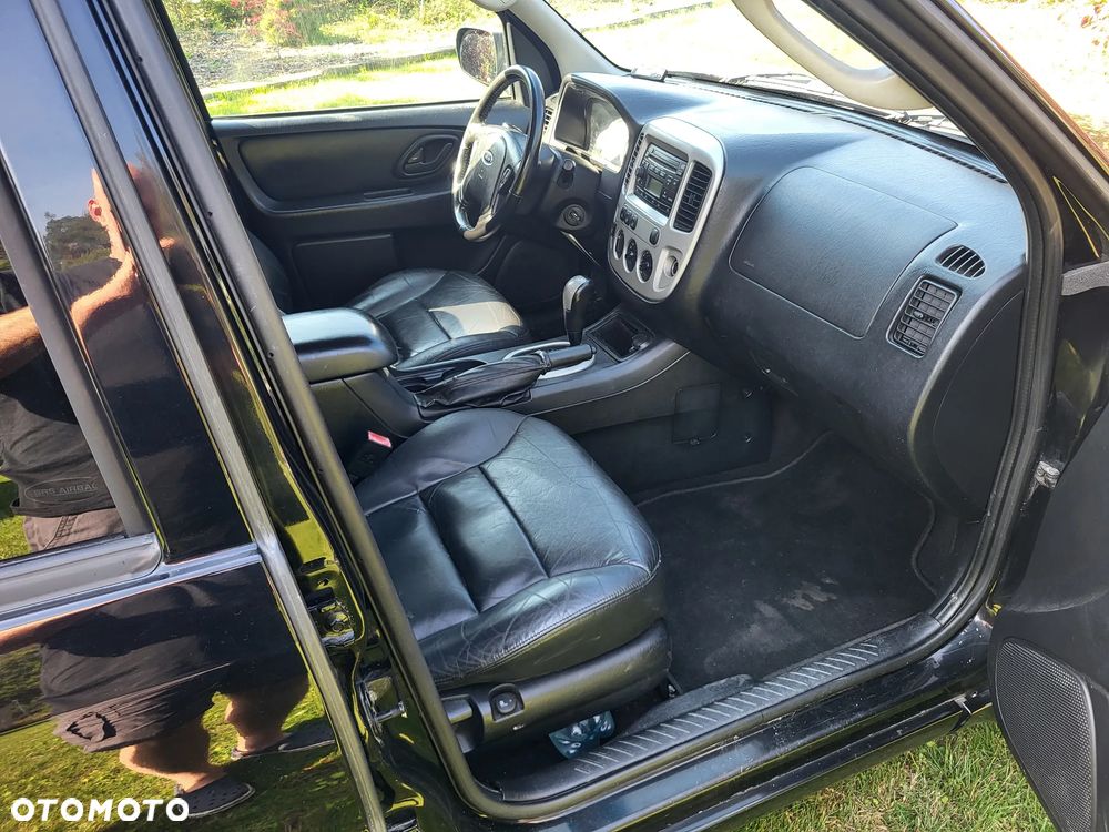 Ford Maverick 3.0 V6 Limited - 3