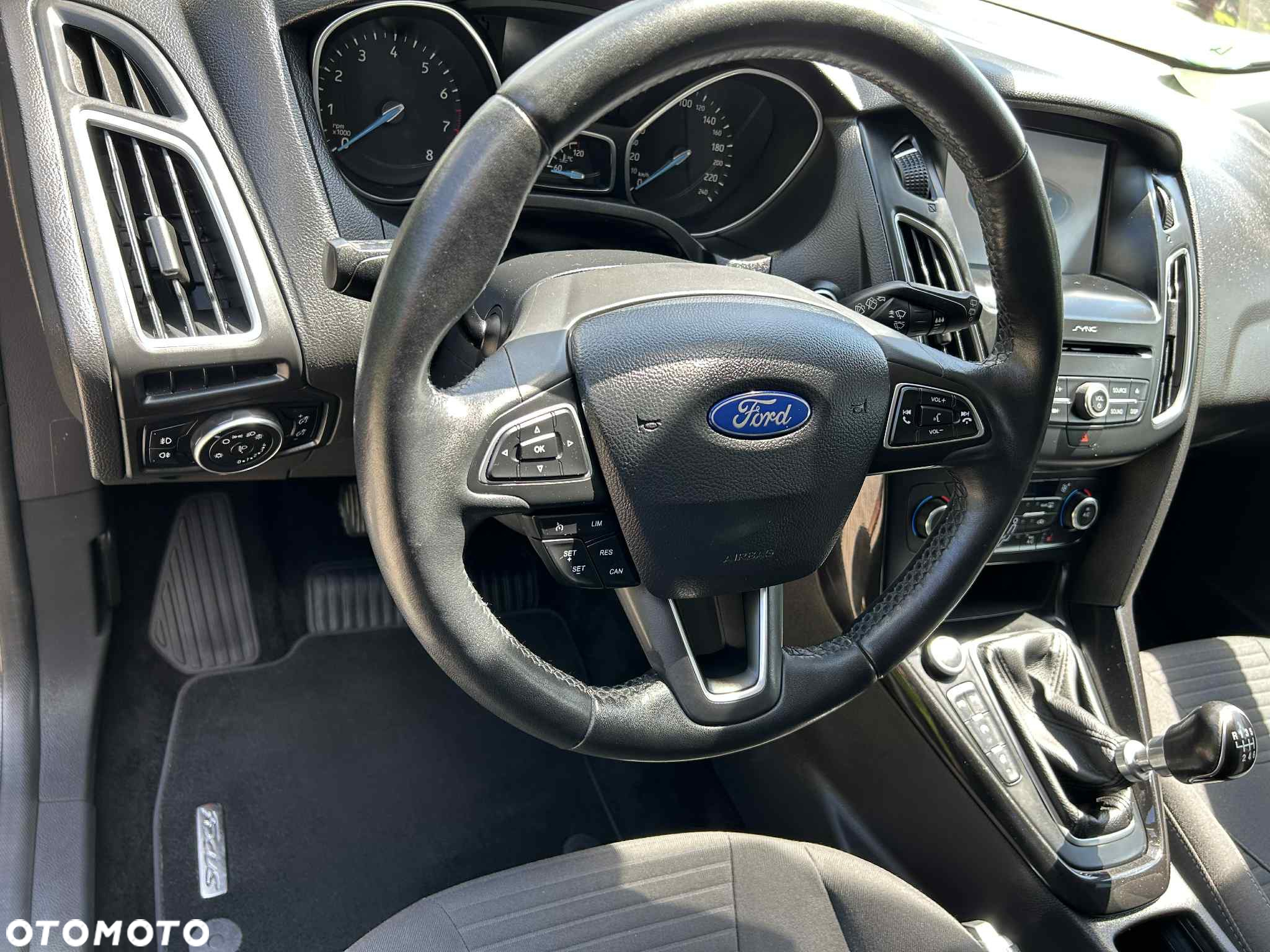 Ford Focus 1.0 EcoBoost Active Business - 13
