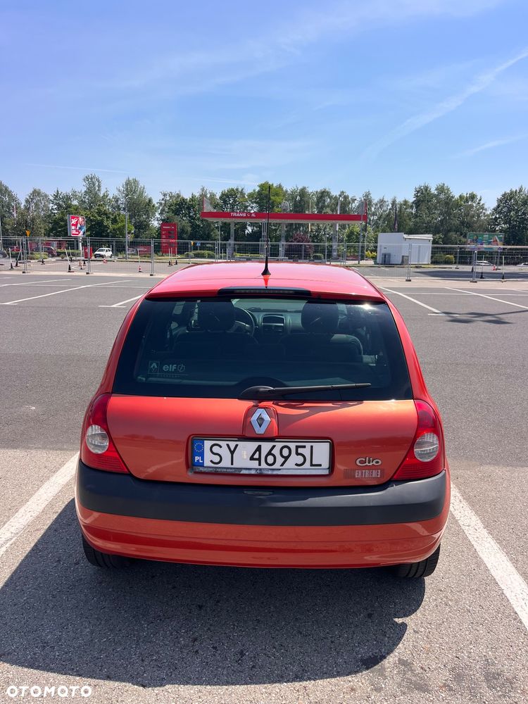 Renault Clio 1.2 16V Extreme - 5