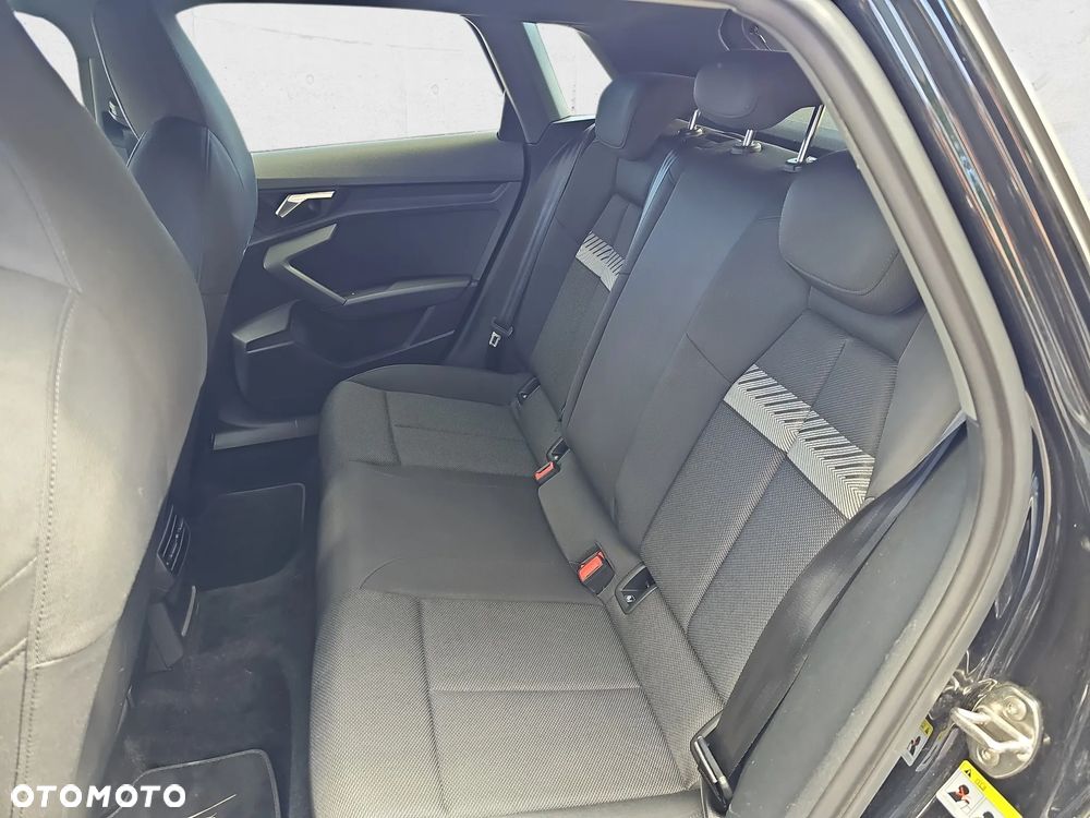 Audi A3 Sportback 35 TFSI mHEV S tronic - 21
