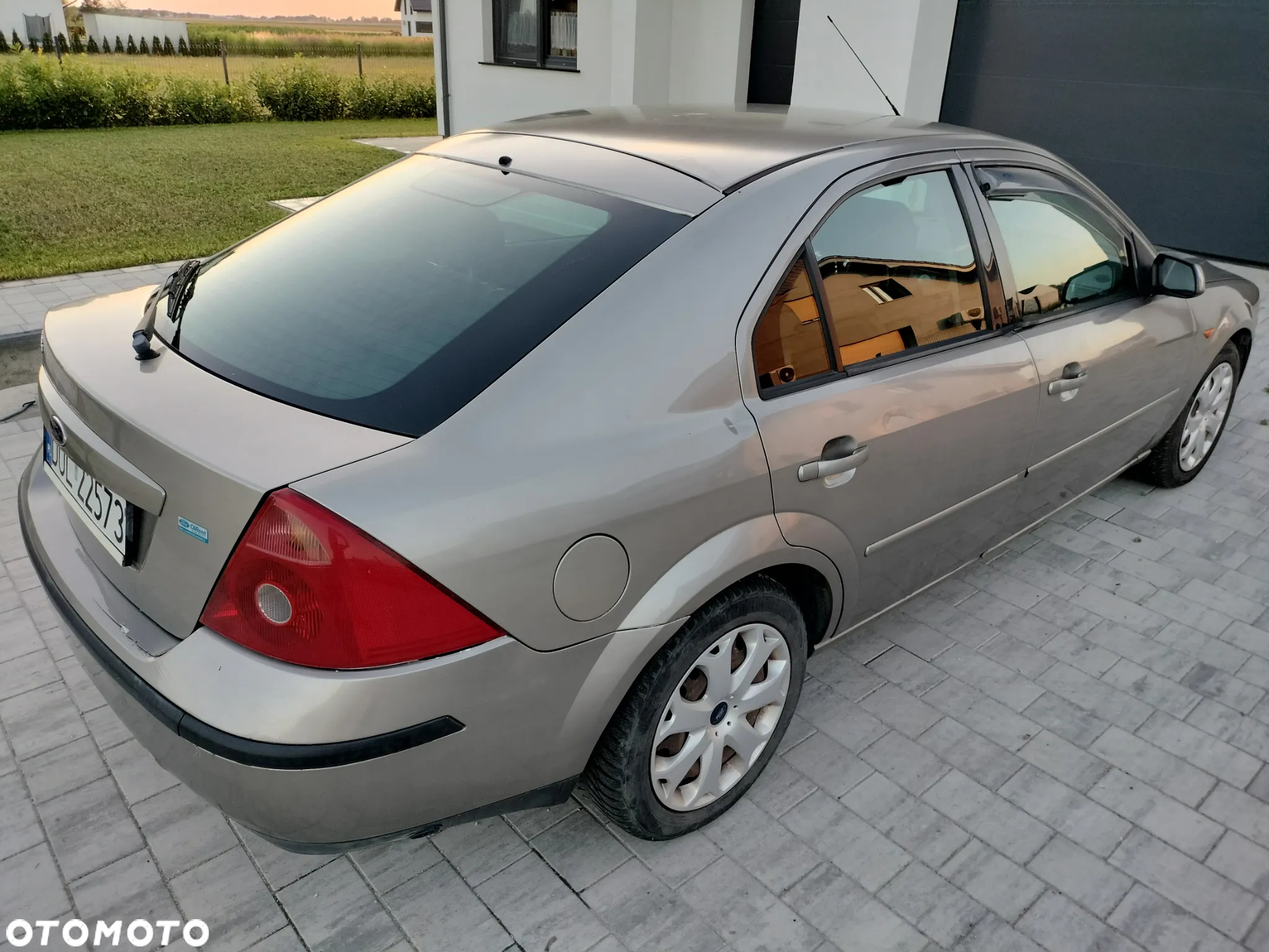 Ford Mondeo 2.0 Trend - 3