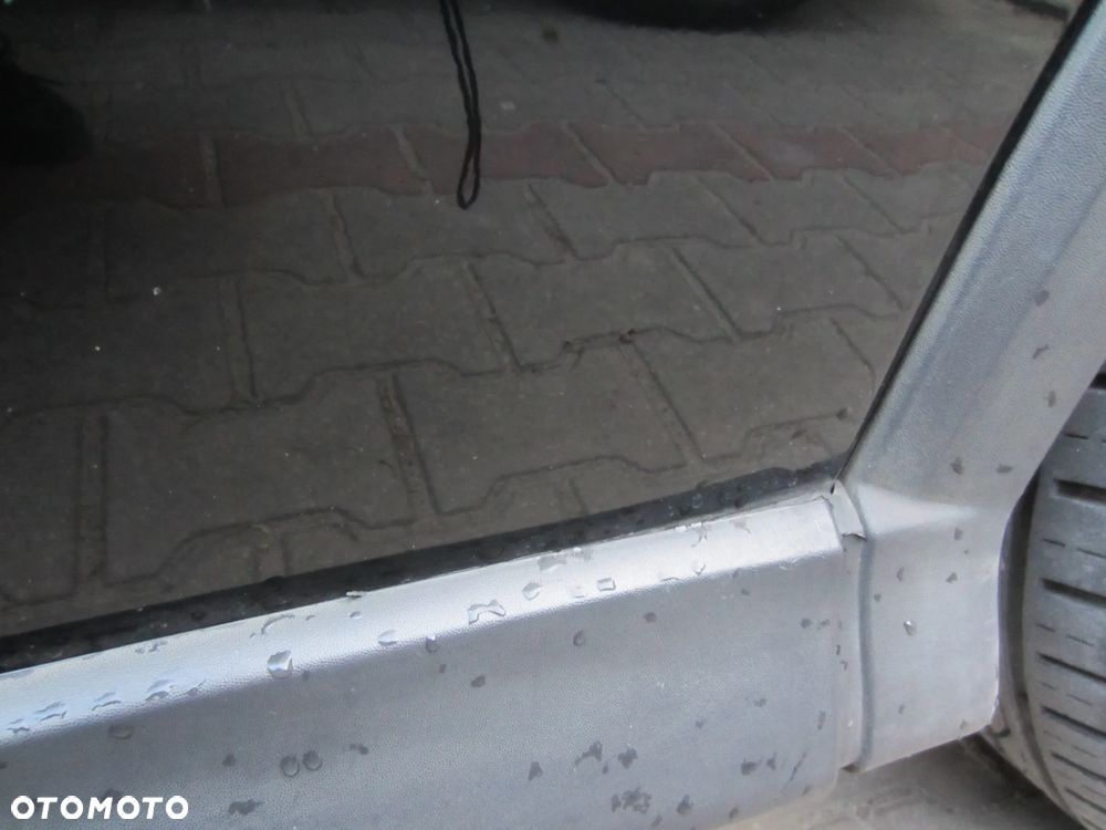 Opel Corsa 1.4 16V - 17