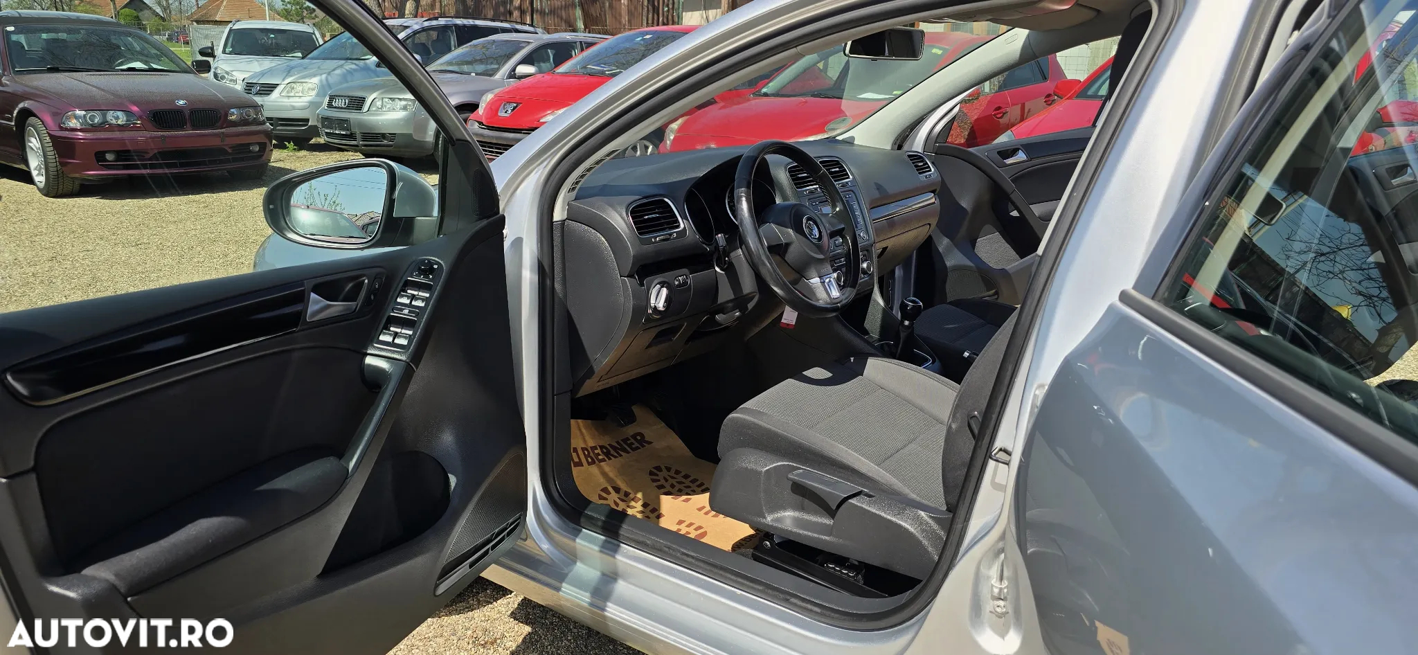 Volkswagen Golf 1.6 TDI BMT Highline - 20