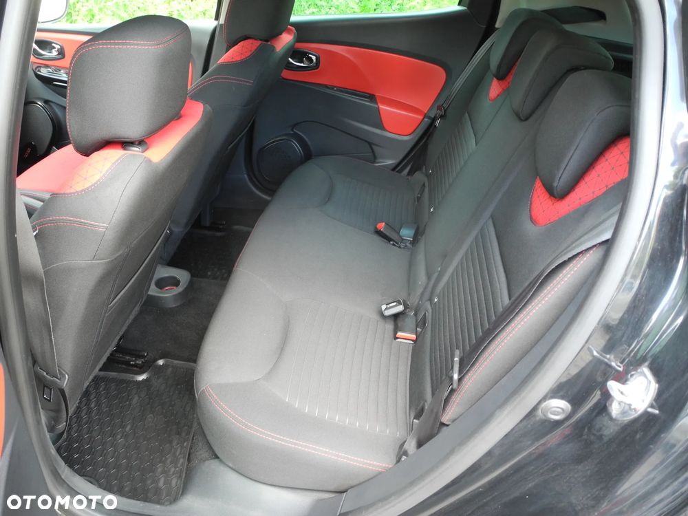 Renault Clio - 18