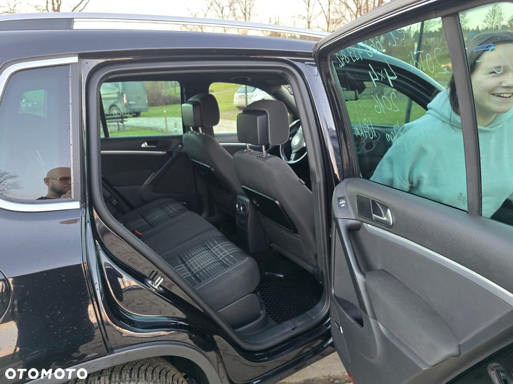 Volkswagen Tiguan 2.0 TDI SCR 4MOTION BlueMotion Technology DSG Lounge Sport & Style - 15