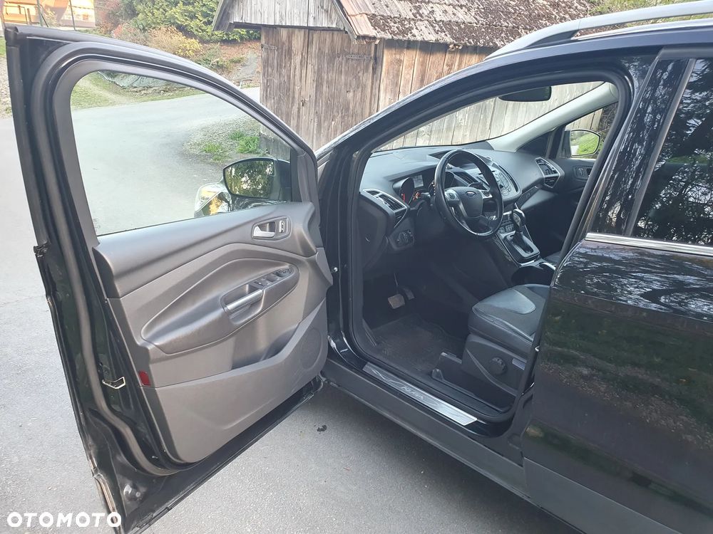 Ford Kuga 2.0 TDCi 4x4 Titanium - 7