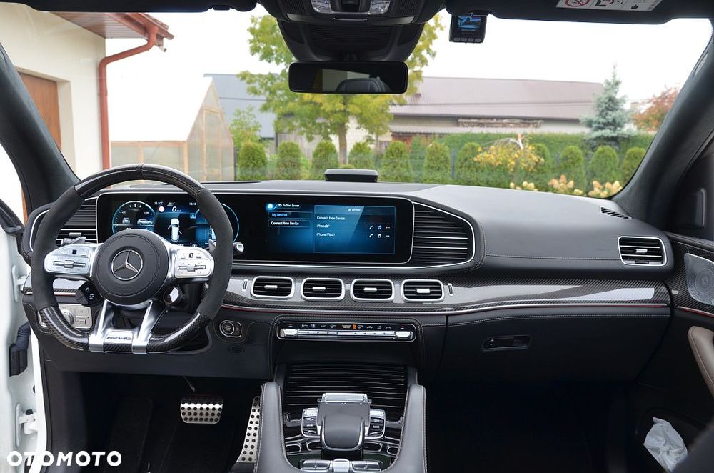 Mercedes-Benz GLS - 29