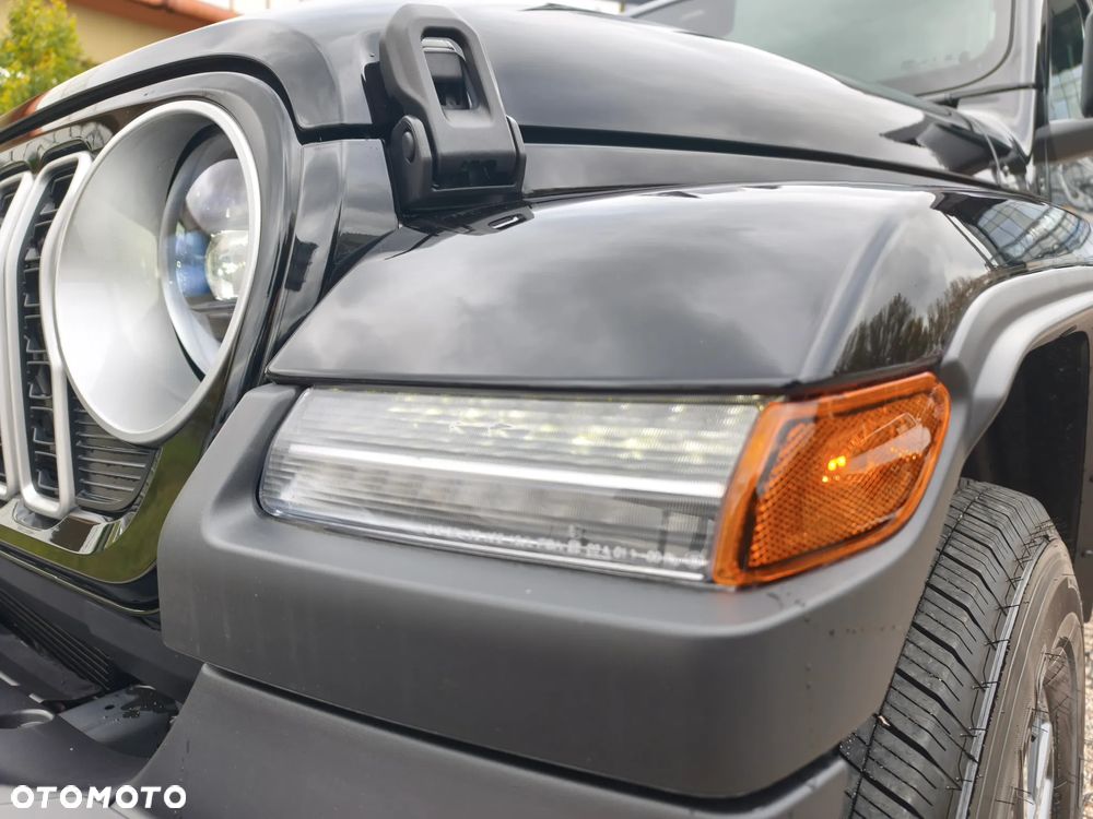 Jeep Wrangler Unlimited GME 2.0 Turbo Sahara - 14