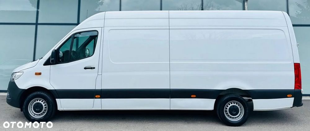 Mercedes-Benz Sprinter - 5