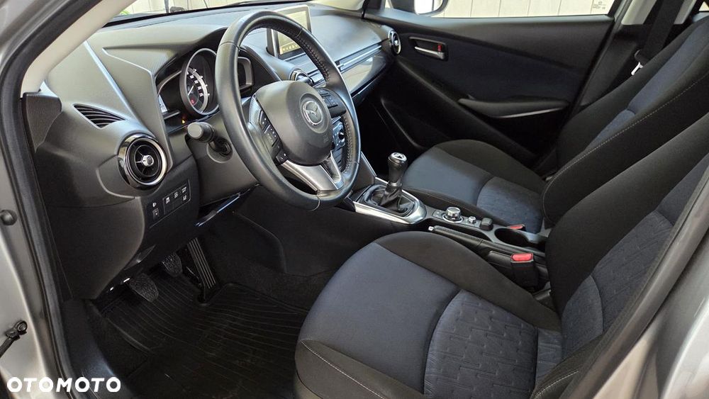 Mazda 2 SKYACTIV-D 105 Exclusive-Line - 8