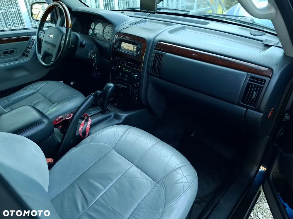 Jeep Grand Cherokee - 20
