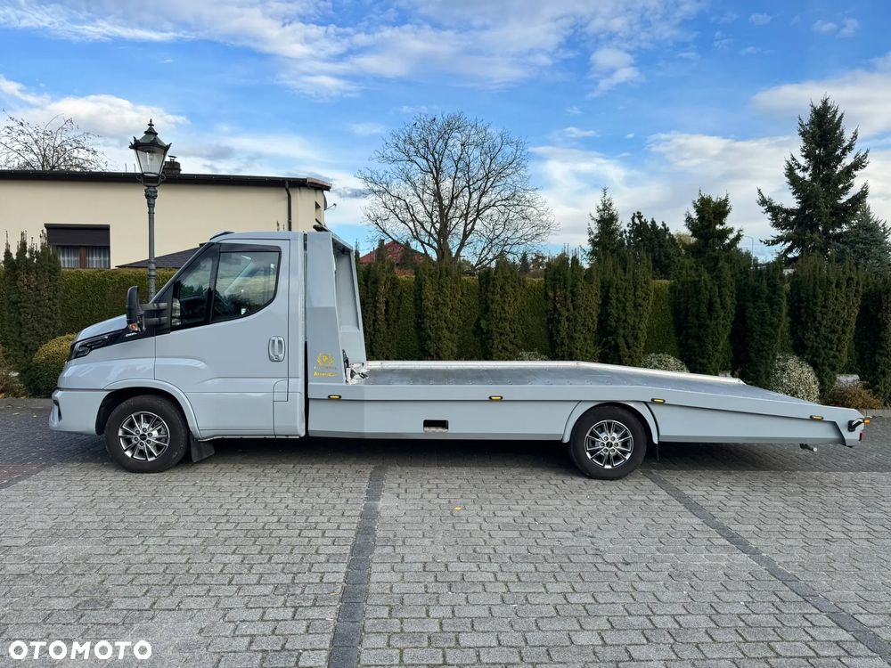 Iveco Daily 35-180 Hi-Matic - 2