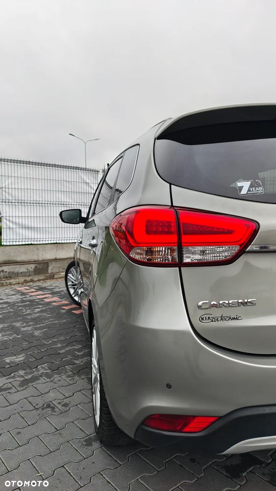 Kia Carens 1.6 GDI ISG Vision - 20