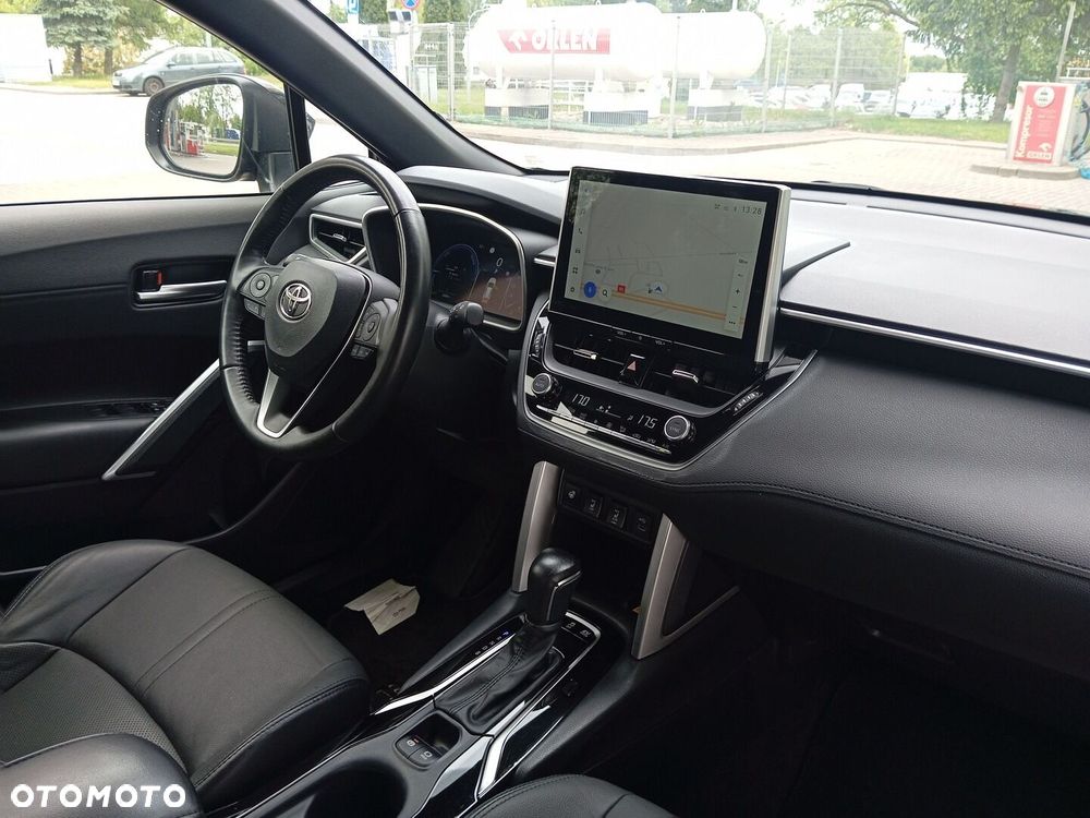 Toyota Corolla Cross 2.0 Hybrid Executive - 13