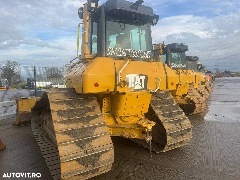 Caterpillar CAT D6N Buldozer - 3