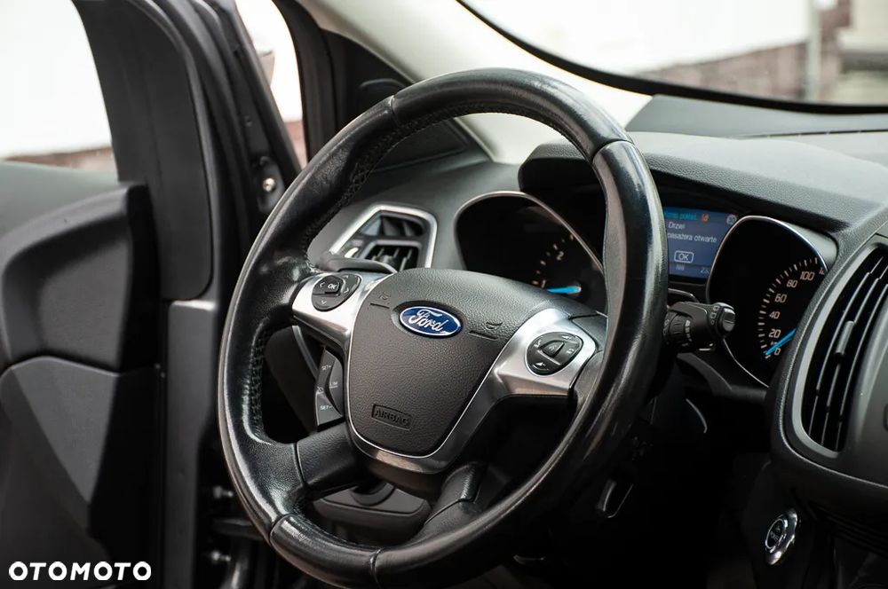 Ford Kuga 2.0 TDCi 4x4 Titanium - 32