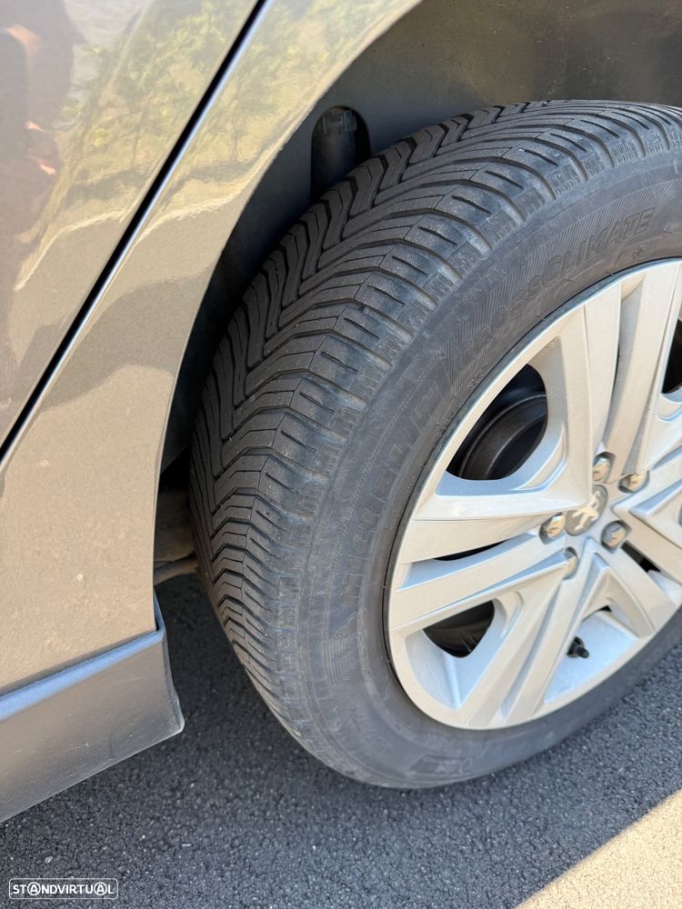 Peugeot 2008 PureTech 110 Stop&Start EAT6 Allure - 11