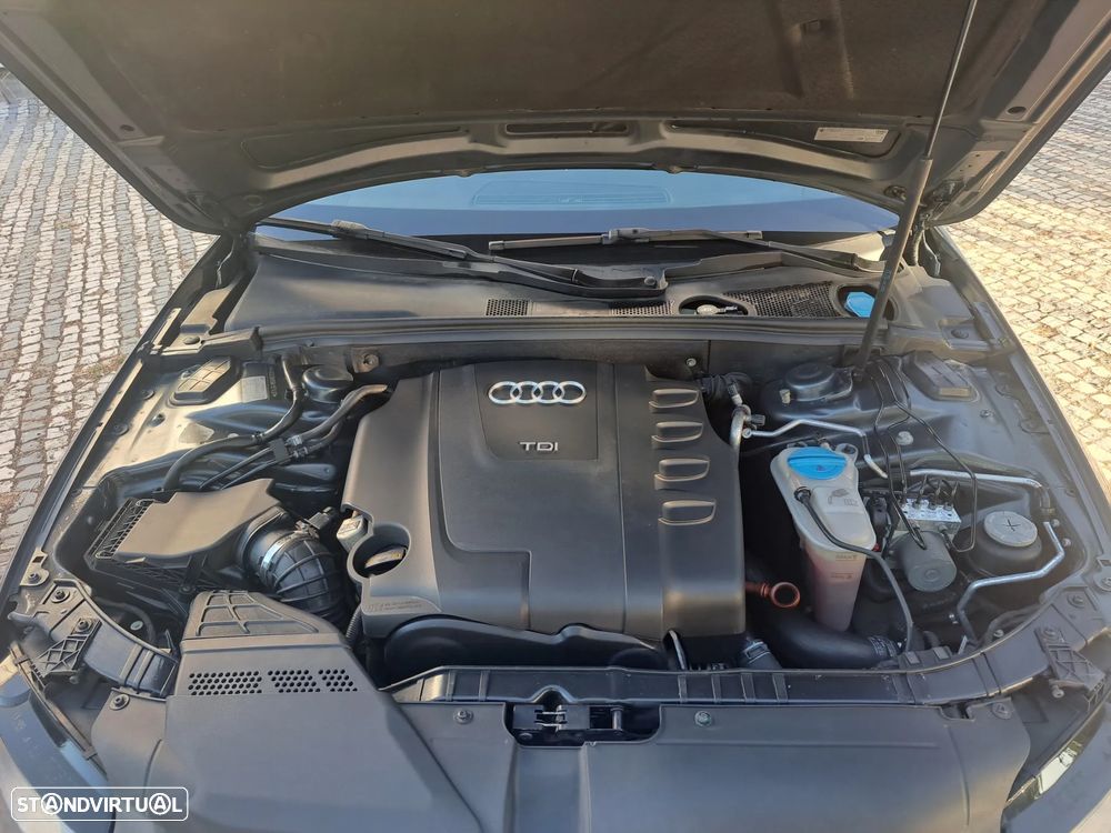 Audi A4 Avant 2.0 TDI Sport - 25