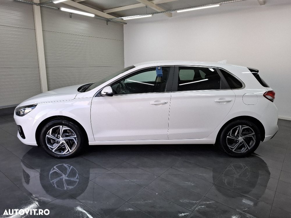 Hyundai i30 1.5 110CP 5DR M/T Highway - 8