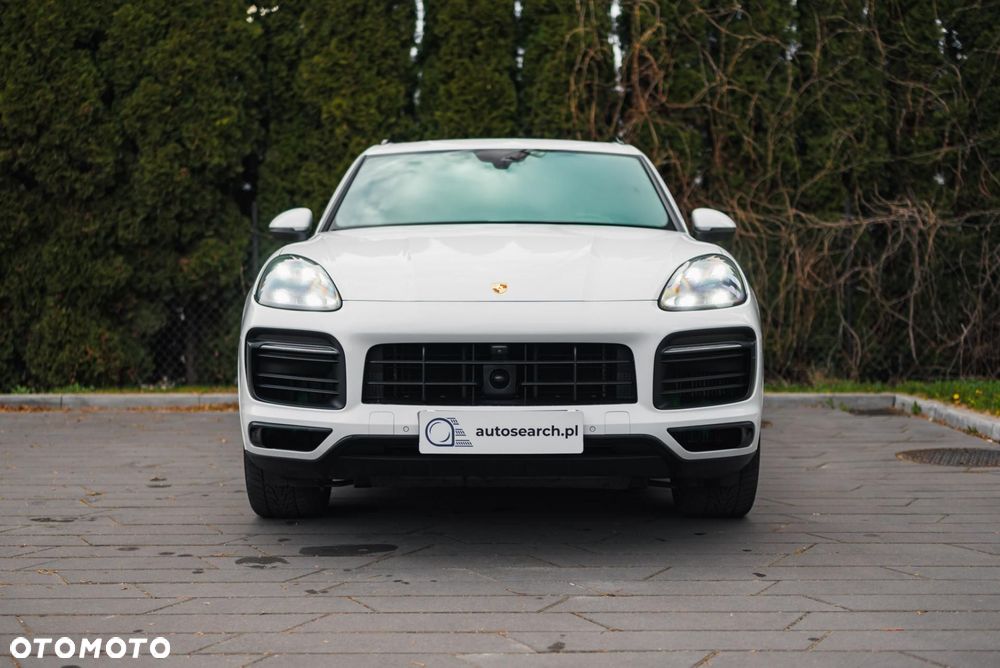 Porsche Cayenne Standard - 2