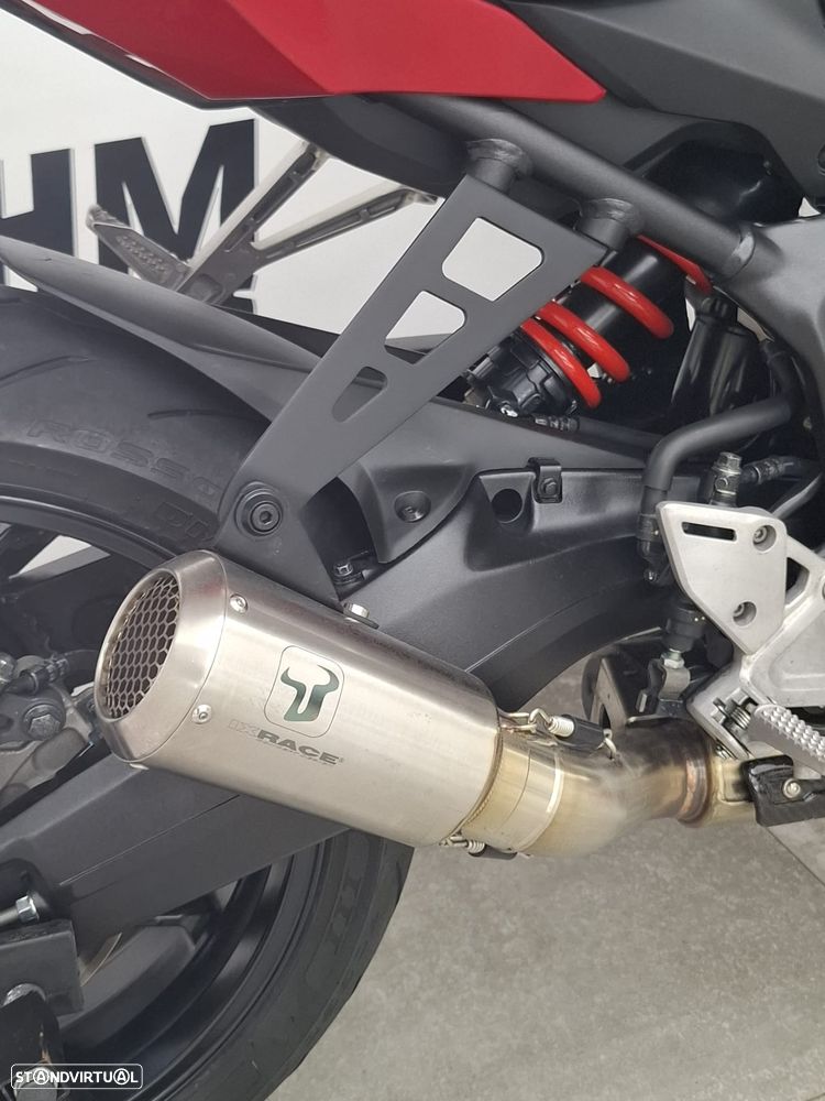 Honda CBR 650 R - 15