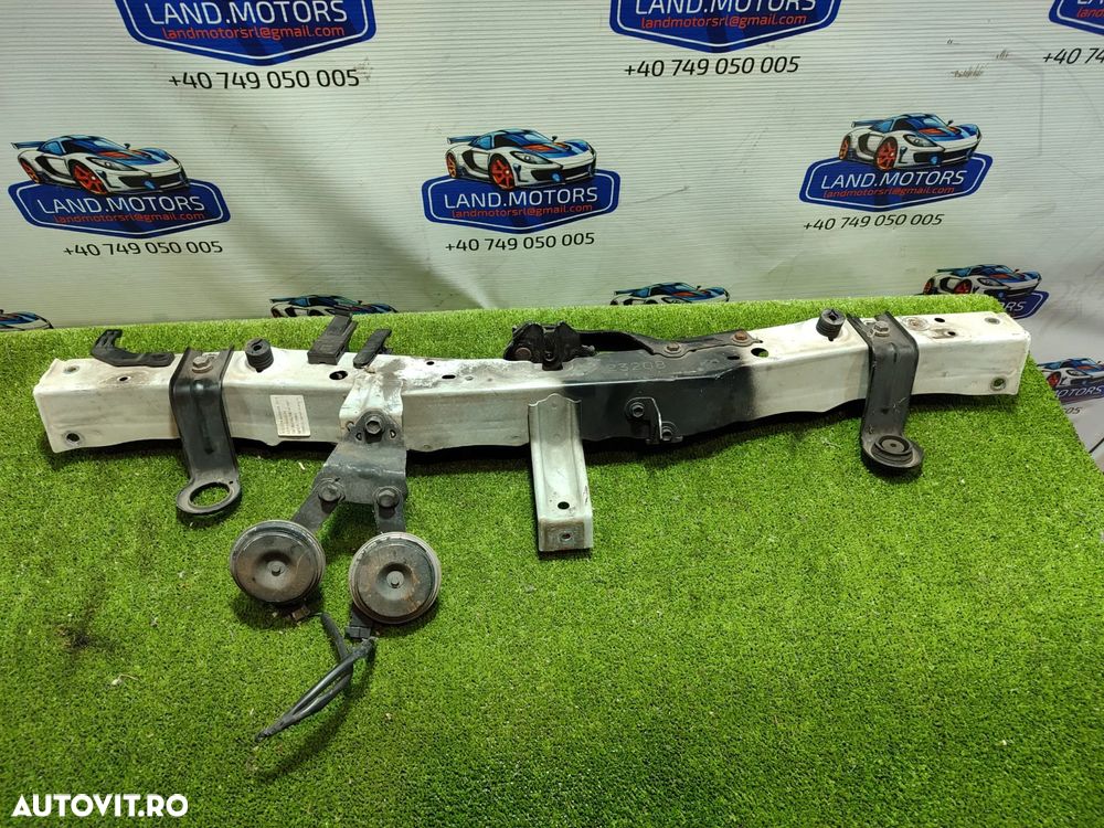 INCUIETOARE CAPOTA TOYOTA AVENSIS 2.0 DIESEL 2015 COD OEM 23208 / 2012-2018 - 1