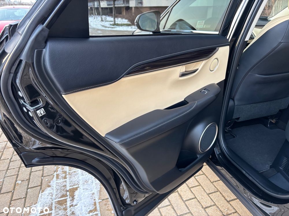 Lexus NX 300h Omotenashi AWD - 22