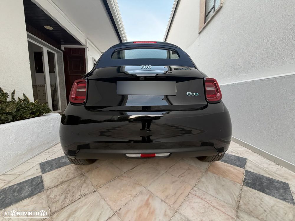 Fiat 500e C — fotografia 16