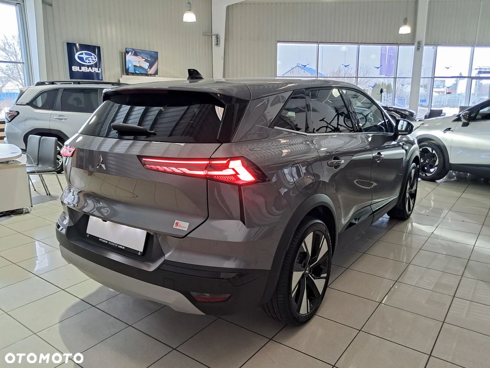 Mitsubishi Grandis 1.3T mHEV Intense Style Cold DCT - 3