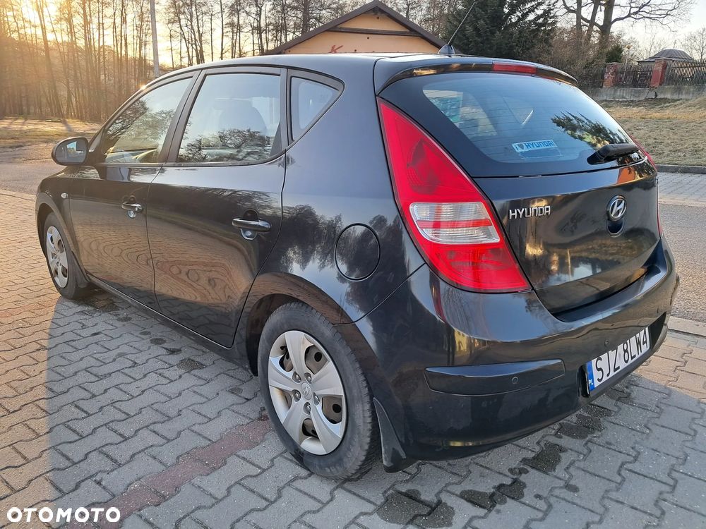 Hyundai i30 1.4 Comfort - 6