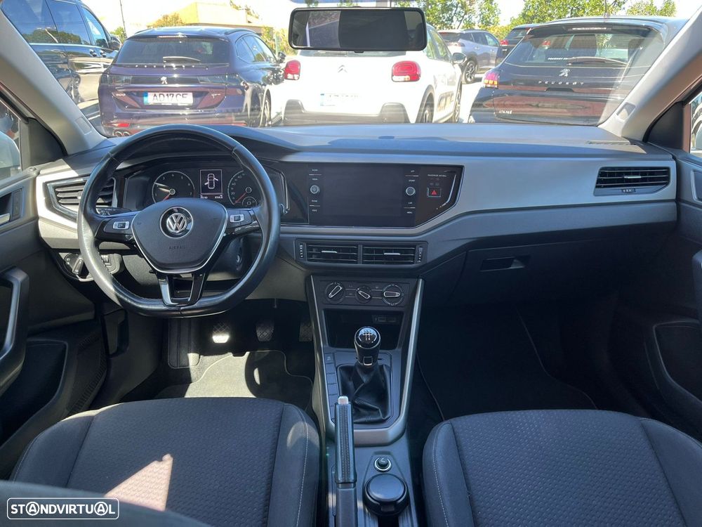 VW Polo 1.0 Confortline - 11