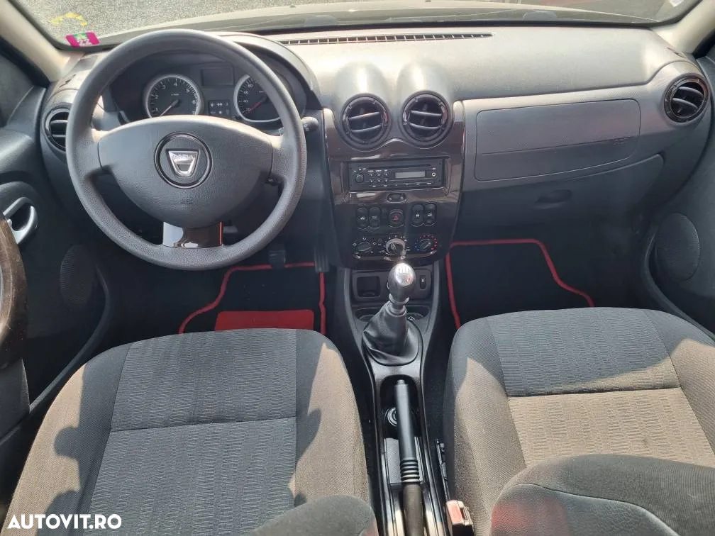 Dacia Duster 1.5 dCi 4x2 Prestige - 9