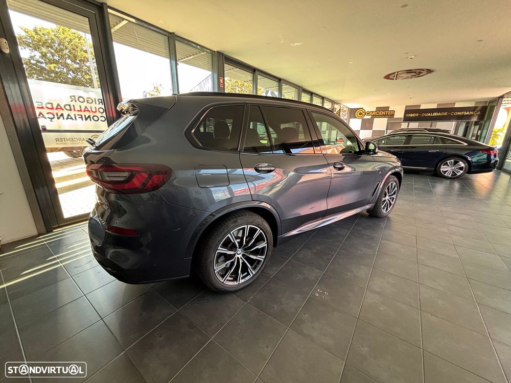 BMW X5 45 e xDrive Pack M - 18
