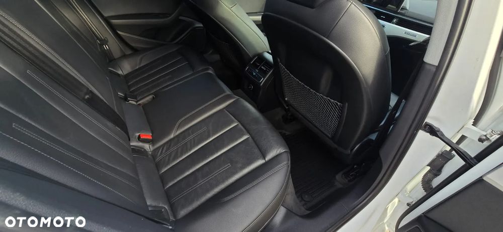 Audi A4 Limousine 45 TFSI quattro S tronic S line - 14