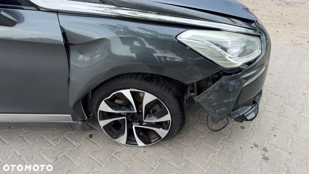Citroën DS5 2.0 HDi SoChic - 9